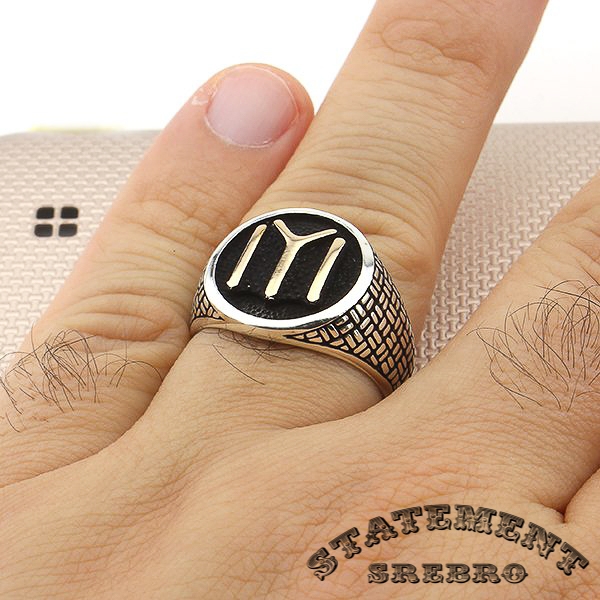 Muški prsten od kaljenog 925 Srebra sa motivom Runa, koji će vas zaštititi i učiniti da se osećate kao Viking.