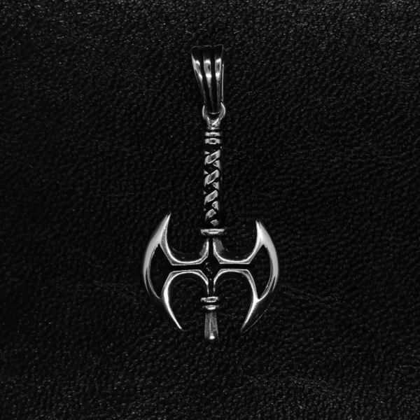 Srebrni privezak labris u obliku dvostruke sekire, nakit od srebra za lančić